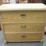 421 7443 CHEST OF DRAWERS